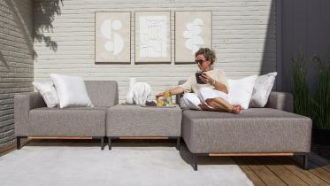 UrbanSofa Outdoor - Loungebank Marbella v.a. € 2.595,-