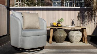 UrbanSofa Outdoor - Fauteuil Venice v.a. € 995,-