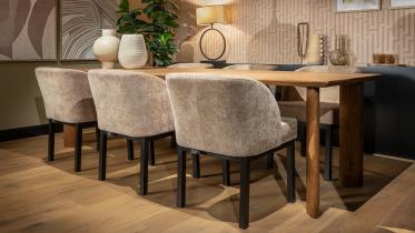 UrbanSofa - Eetkamerstoel Senna v.a. € 379,-
