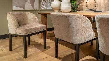 UrbanSofa - Eetkamerstoel Senna v.a. € 379,- 